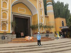 -艾提尕尔清真寺