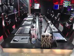 -ROG玩家国度(美罗城店)