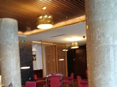 -粤尚腾香居中餐厅(首都机场希尔顿店)