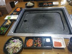 -韩阳王石板烤肉