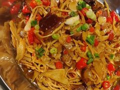 -三湘四水正宗湘菜(君峰路店)