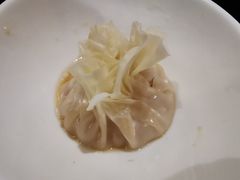 招牌虾肉笋丁烧卖-柒园·三十年创意杭帮菜(龙湖滨江天街店)