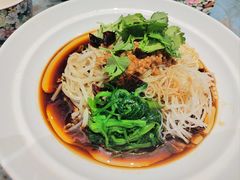 -哈啾嗨·新概念蒙餐(红星新城店)