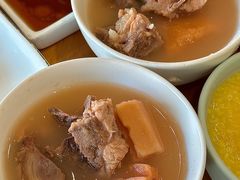 -莲餐厅·湖北菜·潜江小龙虾店(愚园路店)