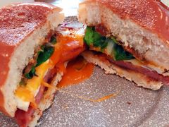 午餐肉蛋三明治-RAC BAR(安福路店)