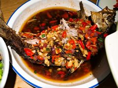 香煎鲫鱼-费大厨辣椒炒肉(吉联MALL店)