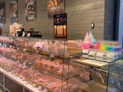 面包甜点陈列柜-巴黎贝甜(印象城店)