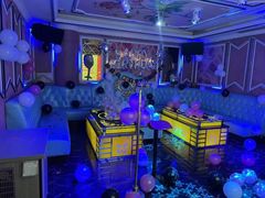 -钱莊Party连锁KTV(黄江星光城店)