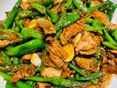 -湘潭九龙鱼头店(城南西路店)