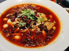 -川流不息·地道川菜·小龙虾(松东路店)