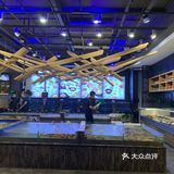 味道都不错,菜品种类很多,就是量有点小
