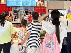 -85度C(生甜甜圈研究工坊·上海平凉店)