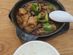 -膳当家黄焖鸡米饭(万达公馆店)