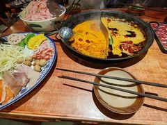 -周小明火锅(黑金冠社区店)