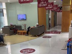 -雅悦齿科(顾村公园店)
