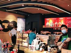 -星巴克(广州南站A18检票口楼上)