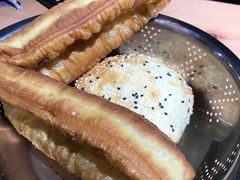 -弄堂咪道-饭香·面香·馄饨香(兴梅店)