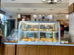 面包甜点陈列柜-老大昌(淮海中路店)