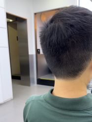 -首脑美发沙龙
