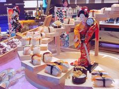 自助取餐区-夏阳湖皇冠假日酒店-自助餐厅