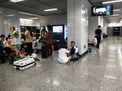 -龙阳路磁悬浮列车总站-停车场