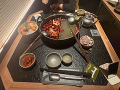 -三出山火锅(南京万象天地店)