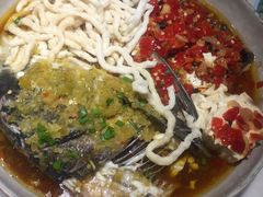 鸳鸯鱼头王配面-望湘园·湖南菜(宏伊店)