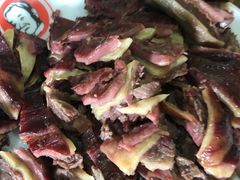 -闫家驴肉老店(华电一校店)