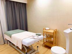 -涂tu指甲日式美甲美睫店