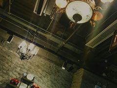 -巴四老城区炭火蛙锅(张江店)