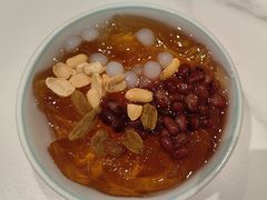 红豆乌龙冰粉-姚姚酸菜鱼·金戈戈香港豉油鸡(喜荟城联名店)