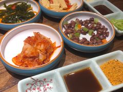 -明洞阿姨·韩式酱蟹烤肉·创意料理(三元桥店)