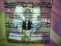 android_upload_pic-M·A·C