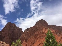 -天山神秘大峡谷