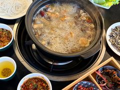 -野菌皇海景野生菌火锅(滨海大道店)