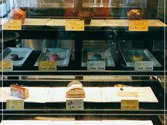 面包甜点陈列柜-麦当劳(双榆树店)