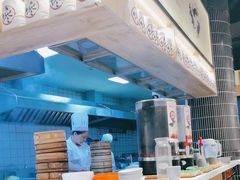-馋三尺蟹粉小笼(人民广场店)
