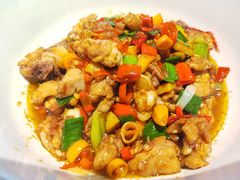 小炒下饭走地鸡-老湘亲·品鉴湘菜(蔡塘爱琴海店)