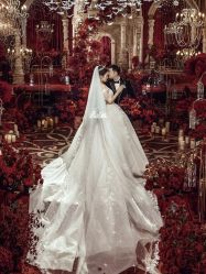 -伯瓷皇后婚纱艺术空间