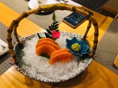 三文鱼刺身-簡一·割烹·和牛夀喜燒(西水东店)