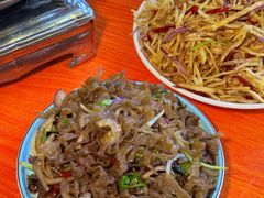 -丹水桥地锅鱼·翘嘴鲌·地方特色全鱼宴(丹江口大坝店)