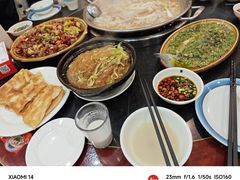 -老来福·非遗酸汤兔(凯旋路店)