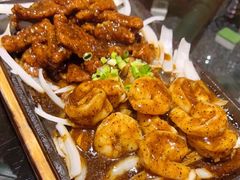 黑椒铁板牛柳虾仁-小巷餐厅(五大街店)