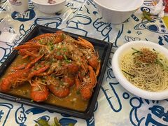 -松哥油焖大虾.小龙虾.黑鸭煲(海岸城店)