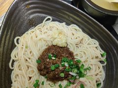 -蒙自源米线大王(东站店)