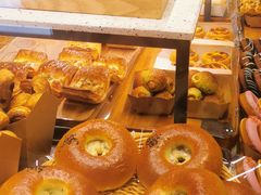 -巴黎贝甜(大宁国际商业广场店)