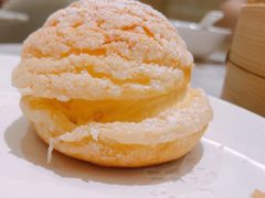 冰激淋泡芙-香港百合居(LCM置汇旭辉广场店)