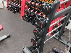 -坚果健身24小时工作室(定西路店)