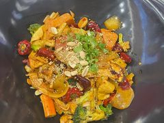 -醉人椒麻辣香锅(王府井喜悦店)