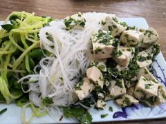 -吕记清真美食城(永兴服装街店)